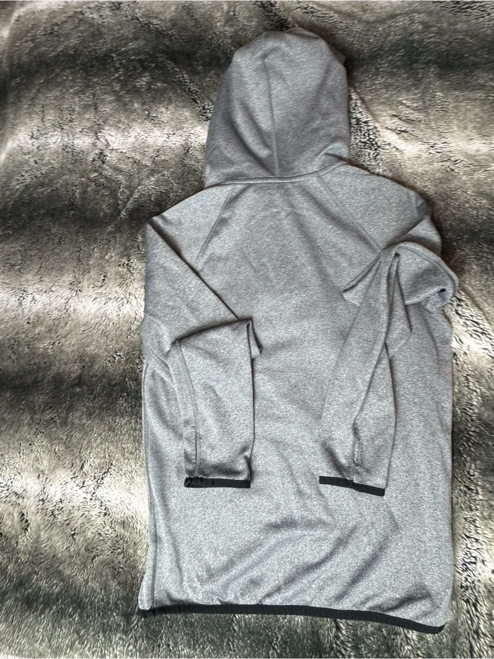 Nike Gray Women’s Pullover Hoodie with Black Swoosh